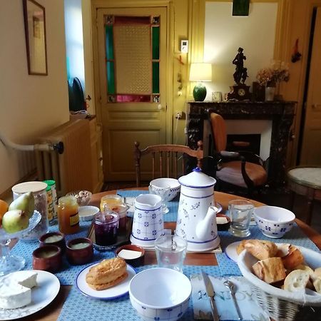 Bed and Breakfast La "charcuterie" GREBER Beauvais Exterior foto