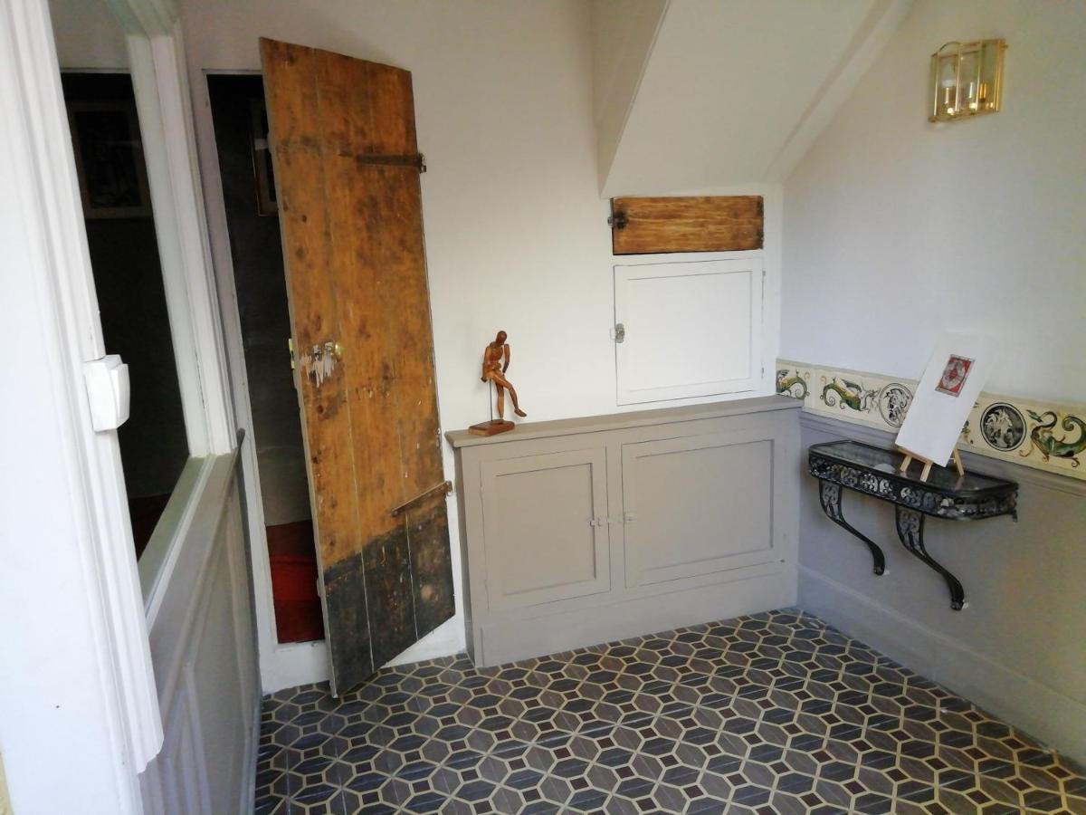 Bed and Breakfast La "charcuterie" GREBER Beauvais Exterior foto