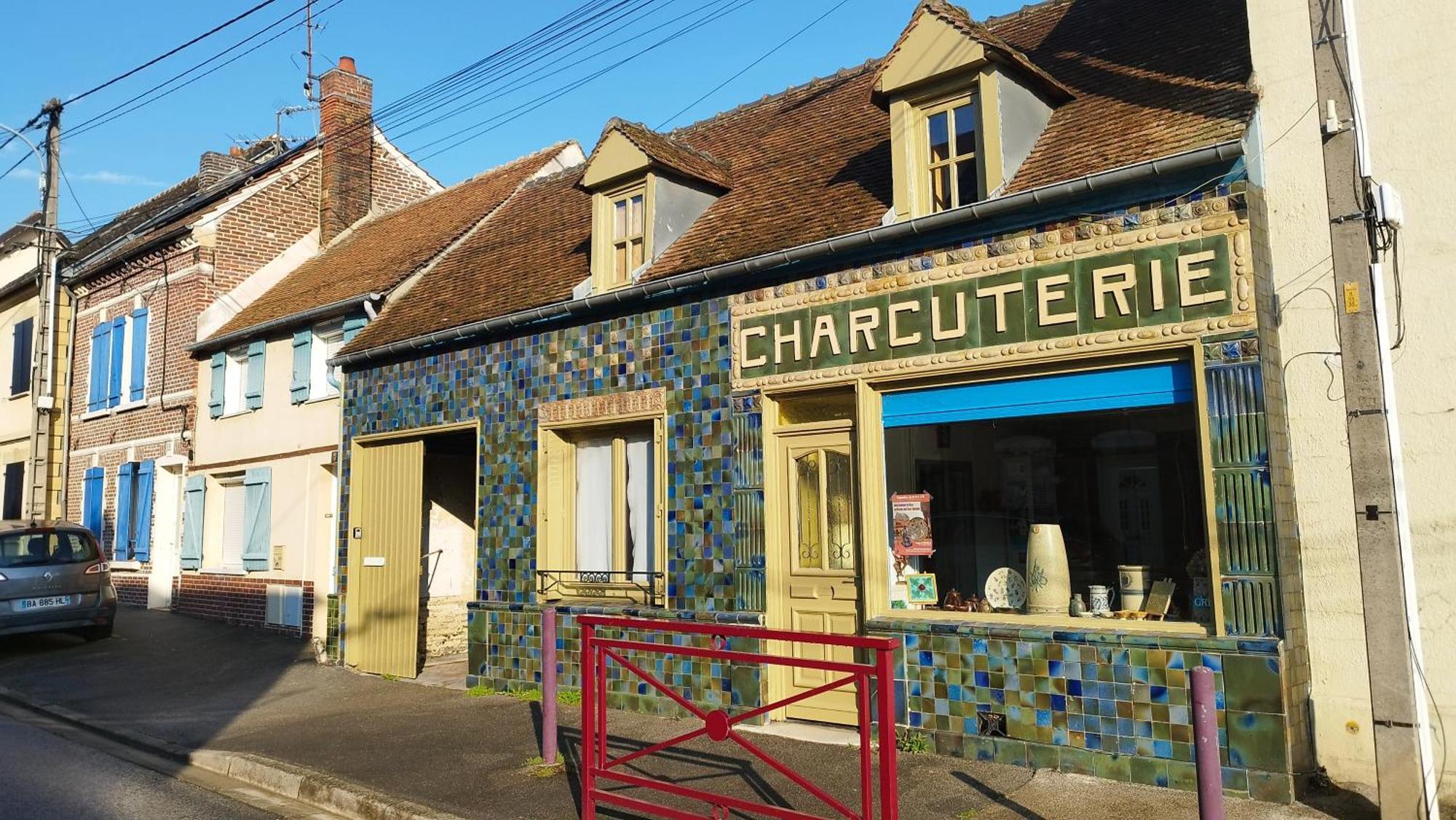 Bed and Breakfast La "charcuterie" GREBER Beauvais Exterior foto